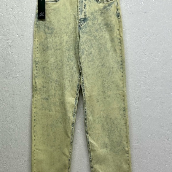 wild Fable High Rise 90’s Straight Leg Lime Green Acid Wash Jeans - Picture 2 of 8